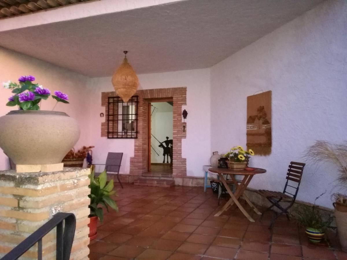 Villa Casa Rural La Amistad à Burguillos de Toledo Extérieur photo