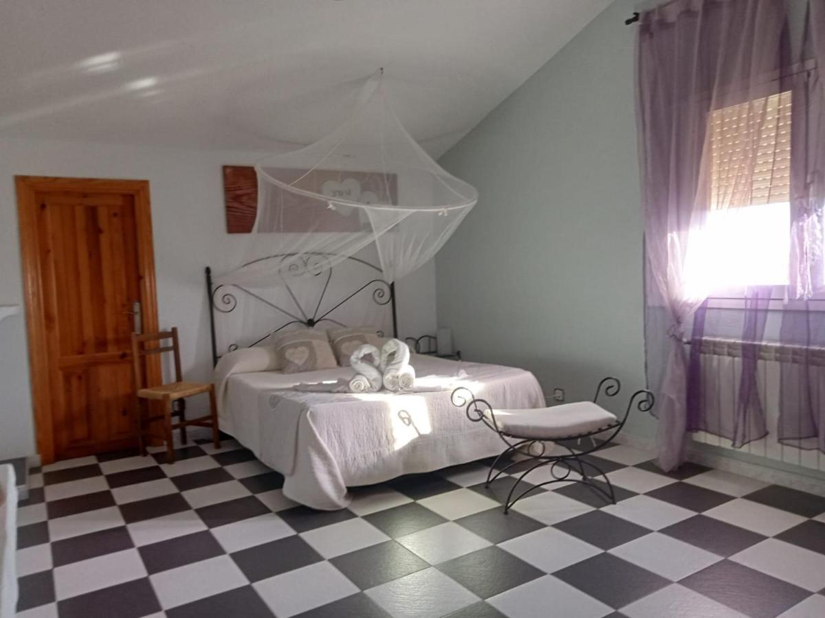 Villa Casa Rural La Amistad à Burguillos de Toledo Extérieur photo