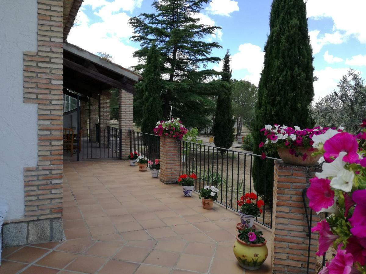 Villa Casa Rural La Amistad à Burguillos de Toledo Extérieur photo
