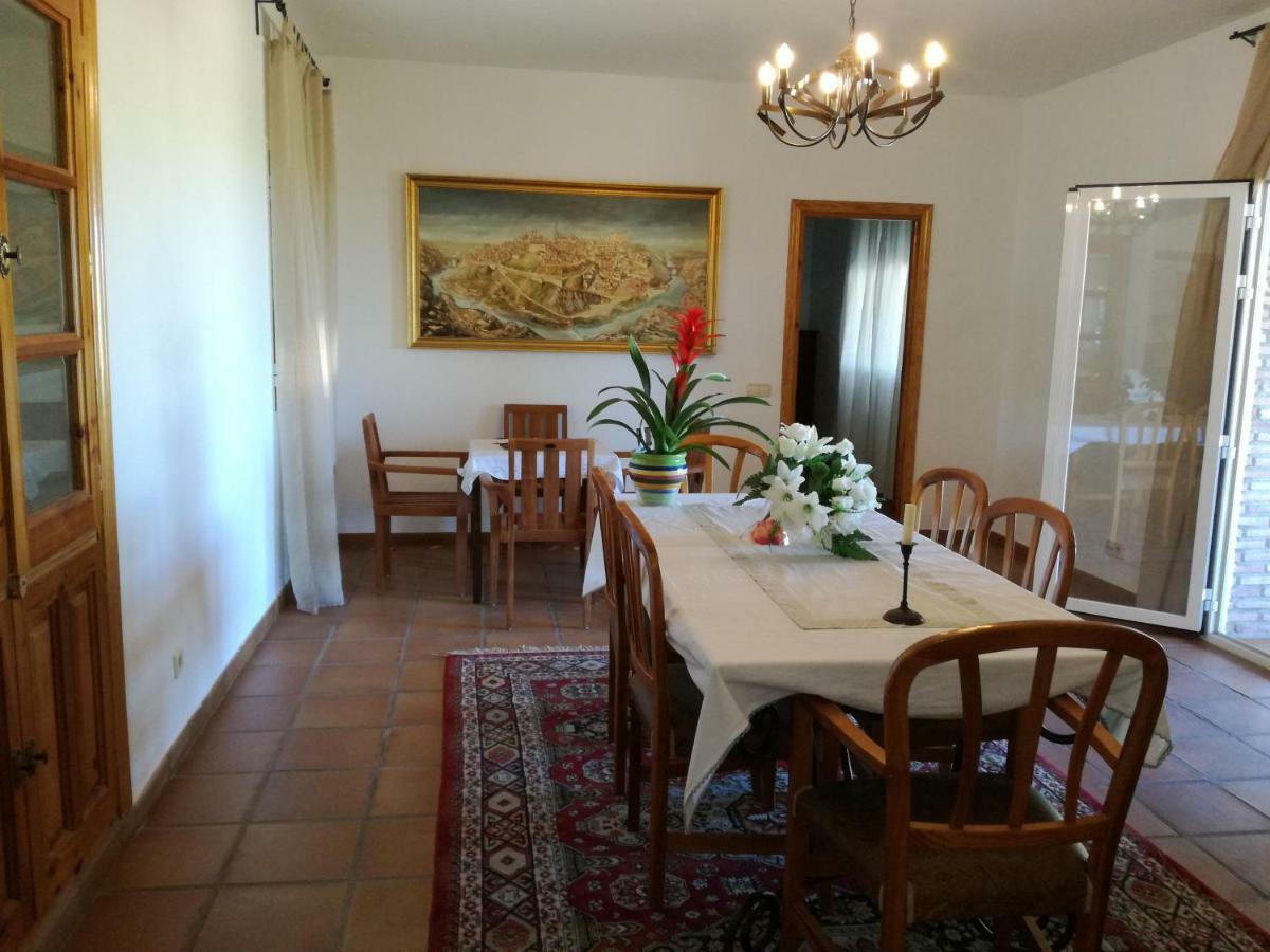 Villa Casa Rural La Amistad à Burguillos de Toledo Extérieur photo