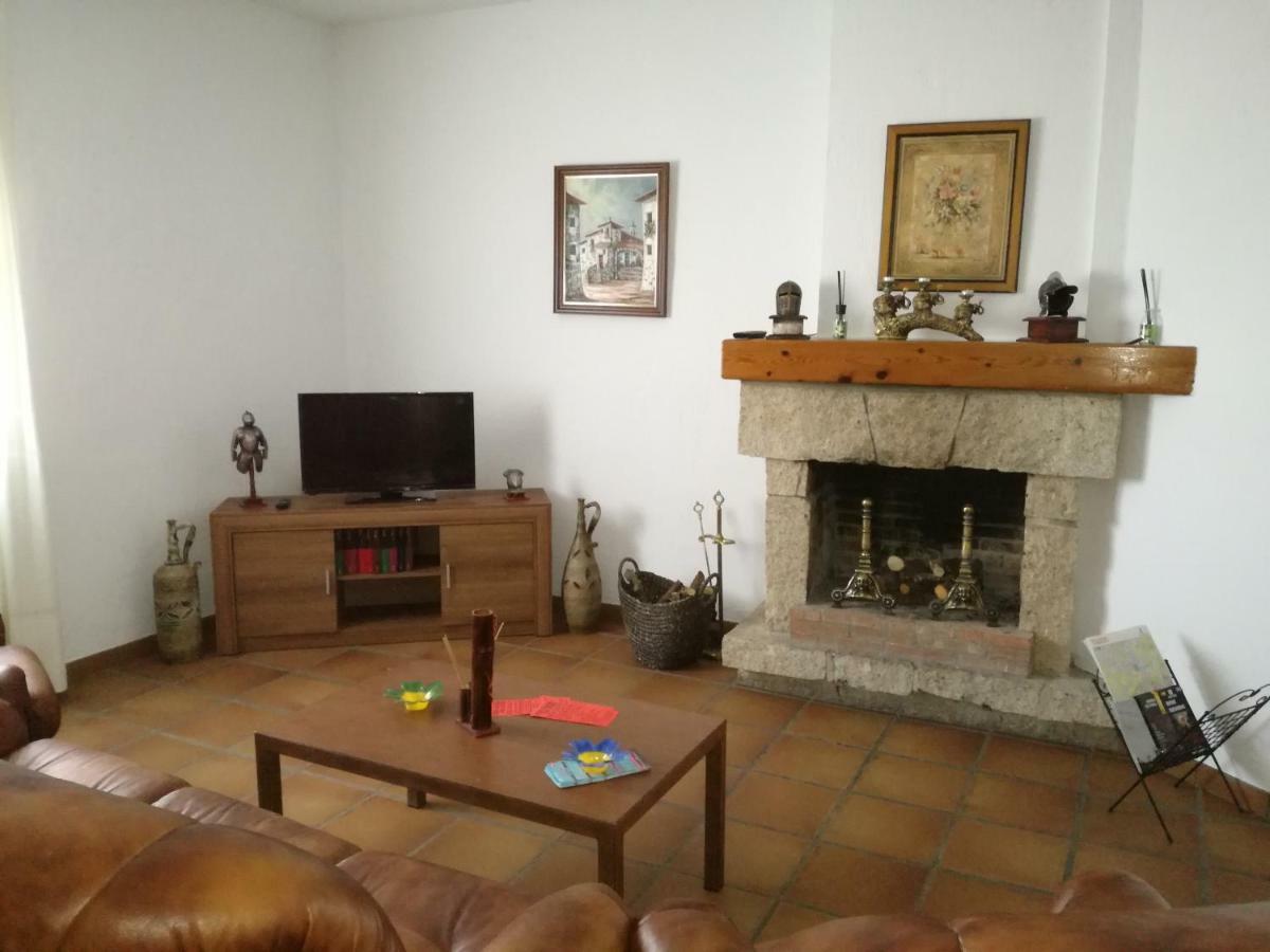 Villa Casa Rural La Amistad à Burguillos de Toledo Extérieur photo