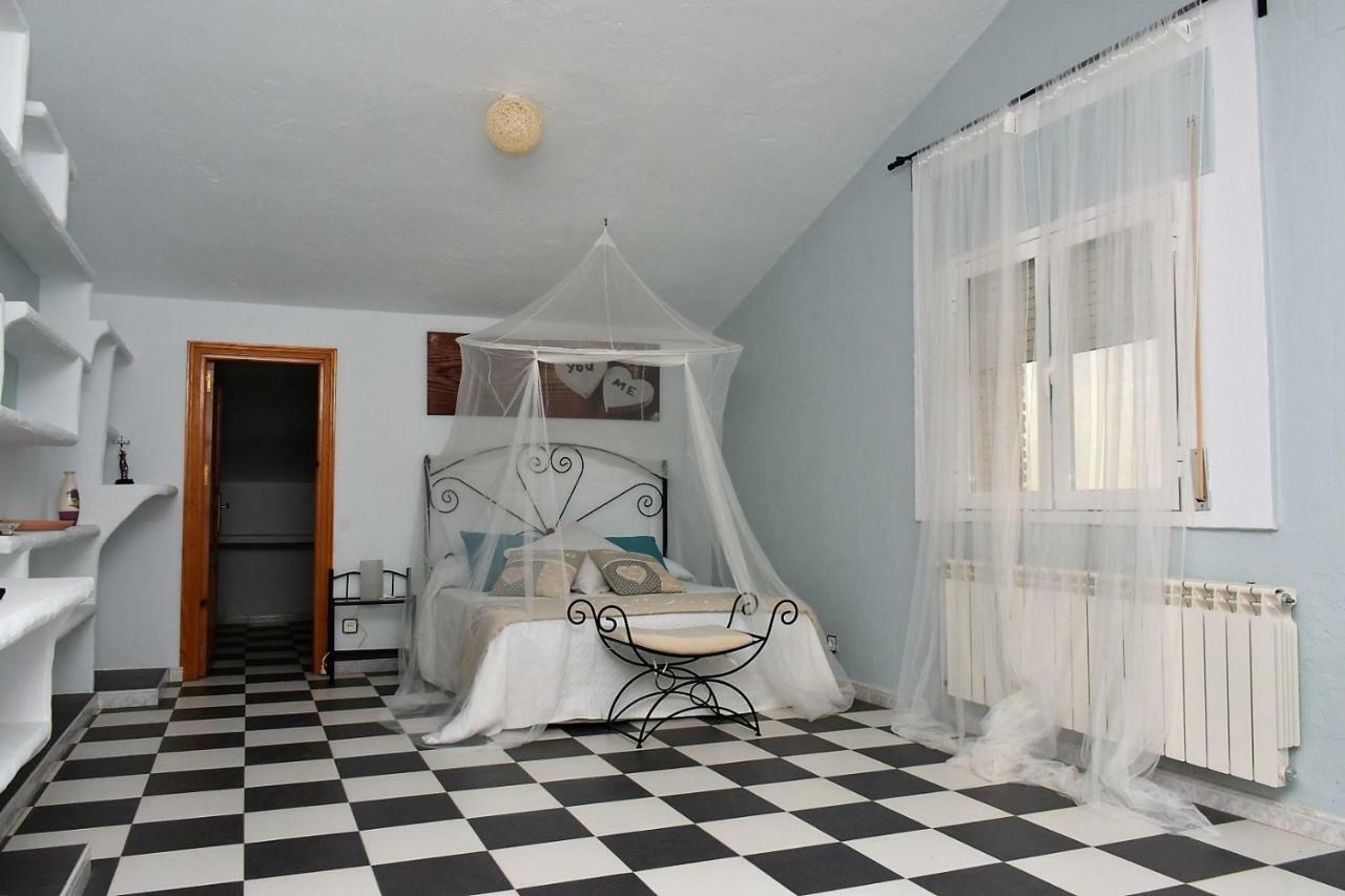 Villa Casa Rural La Amistad à Burguillos de Toledo Extérieur photo