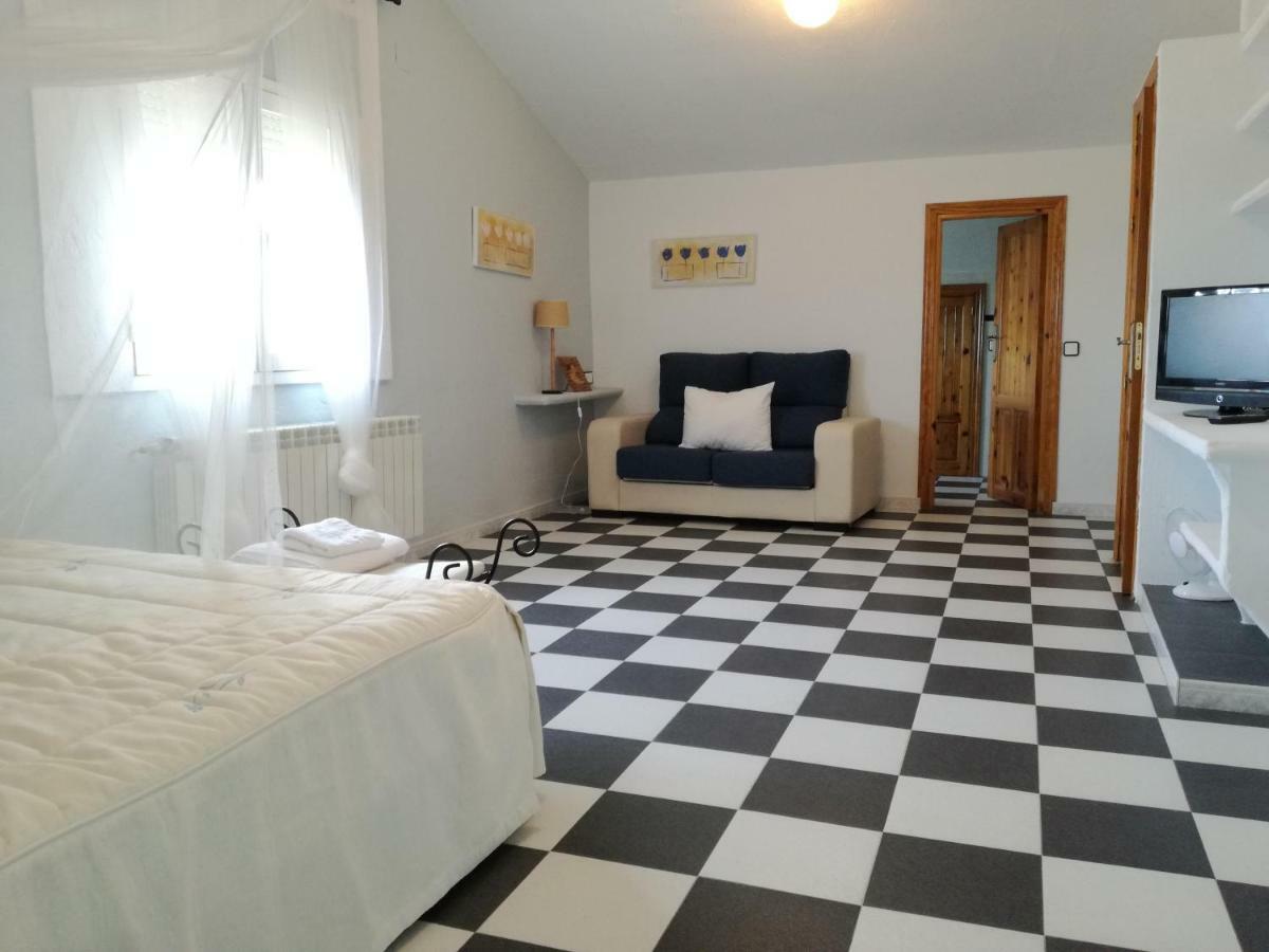 Villa Casa Rural La Amistad à Burguillos de Toledo Extérieur photo
